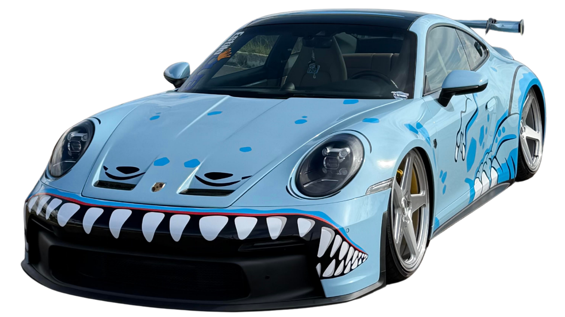 Porsche envelopado em azul com arte exclusiva pela Adesivotech